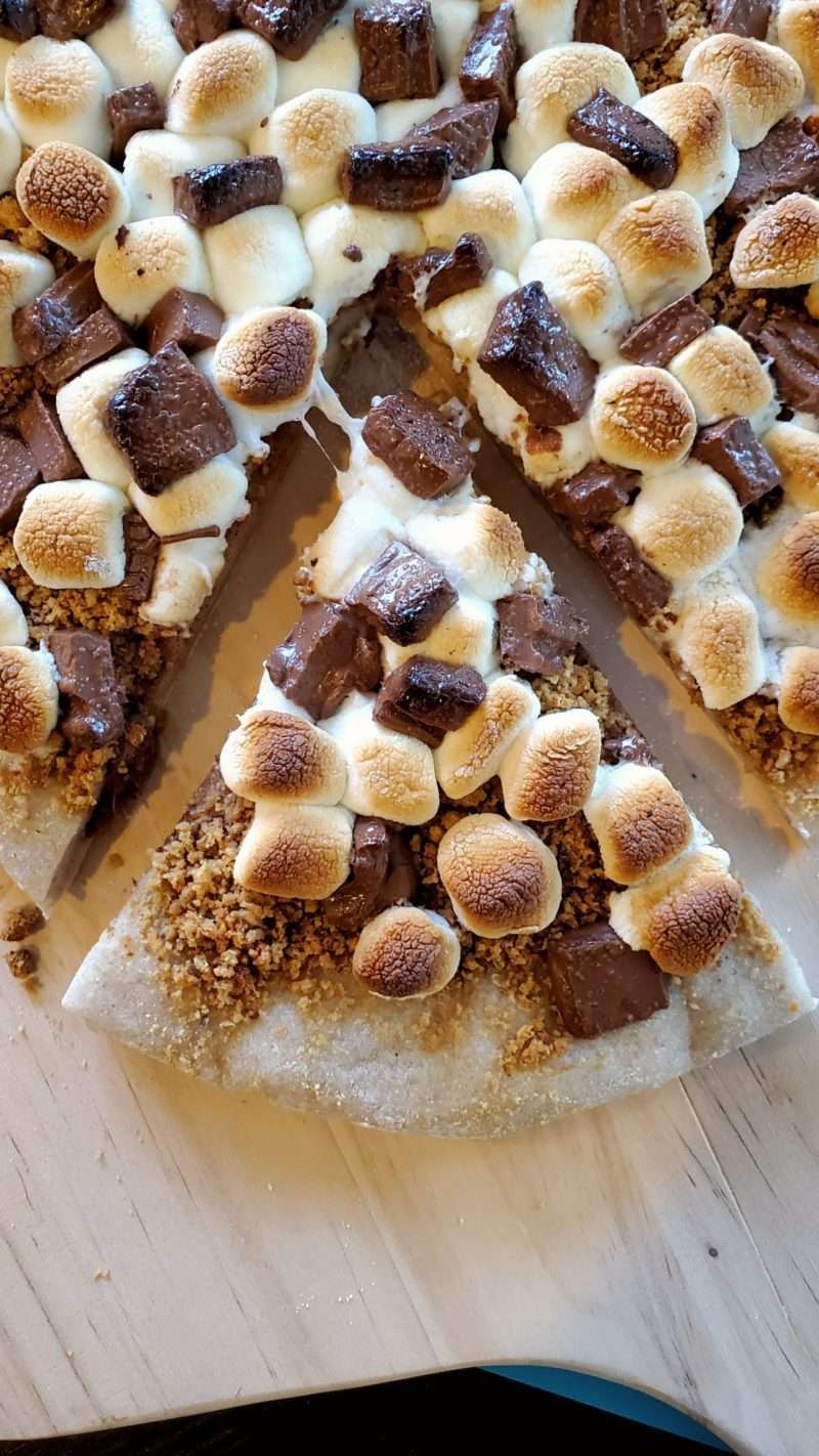 Sliced Grilled S'mores Pizza