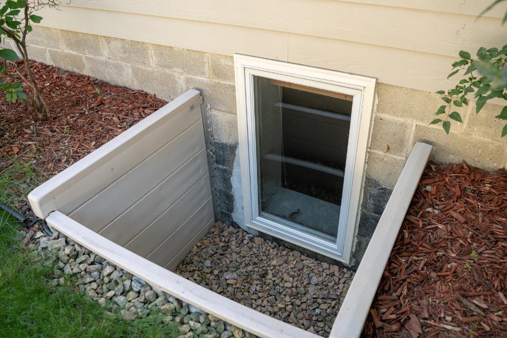 How to Properly Ventilate and Light Your Basement Bathroom