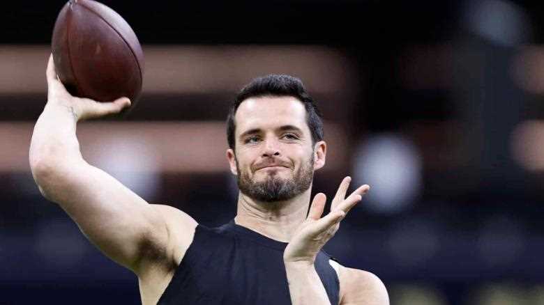 Derek Carr Sends A Message To NFL Teams About His Former Raiders Coach