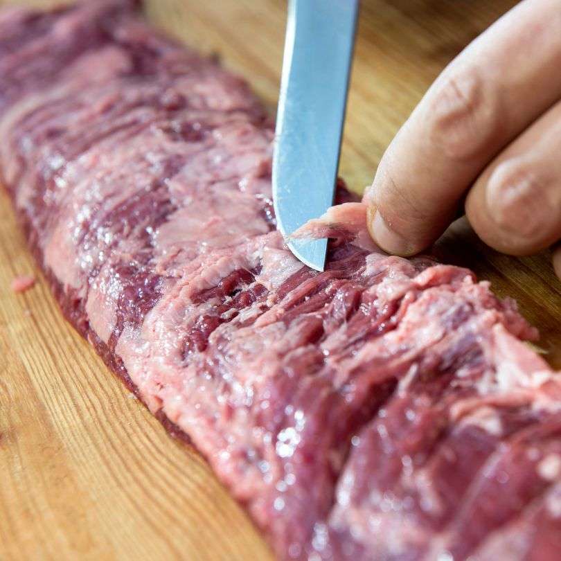 How to Trim Skirt Steak