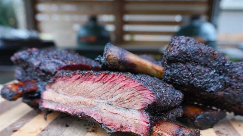 Smoked Beef Short Ribs