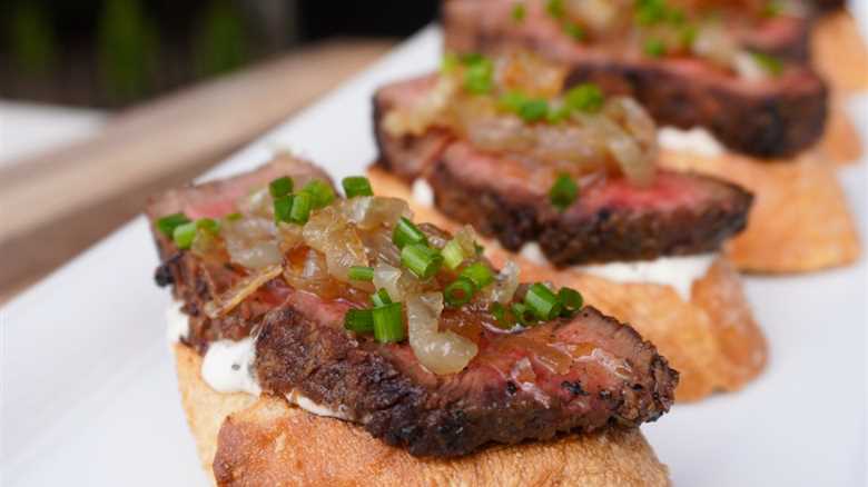 Grilled Steak Crostini