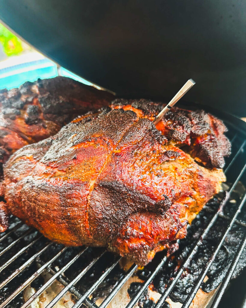 Pork butt on the big green egg