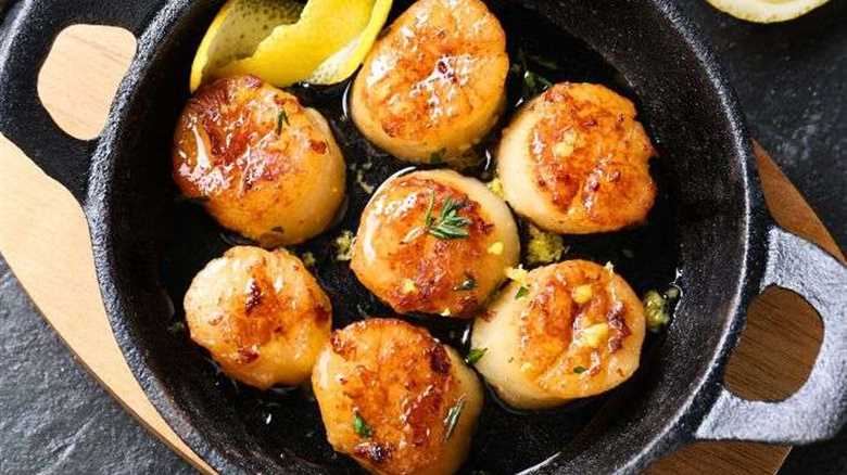 Cast-Iron Scallops (in Butter Sauce)