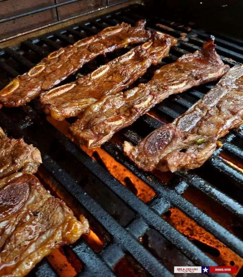 beef-galbi-on-the-grill.