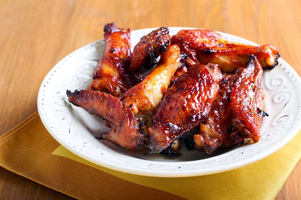 peach jalapeno wings made with peach jalapeno BBQ glaze