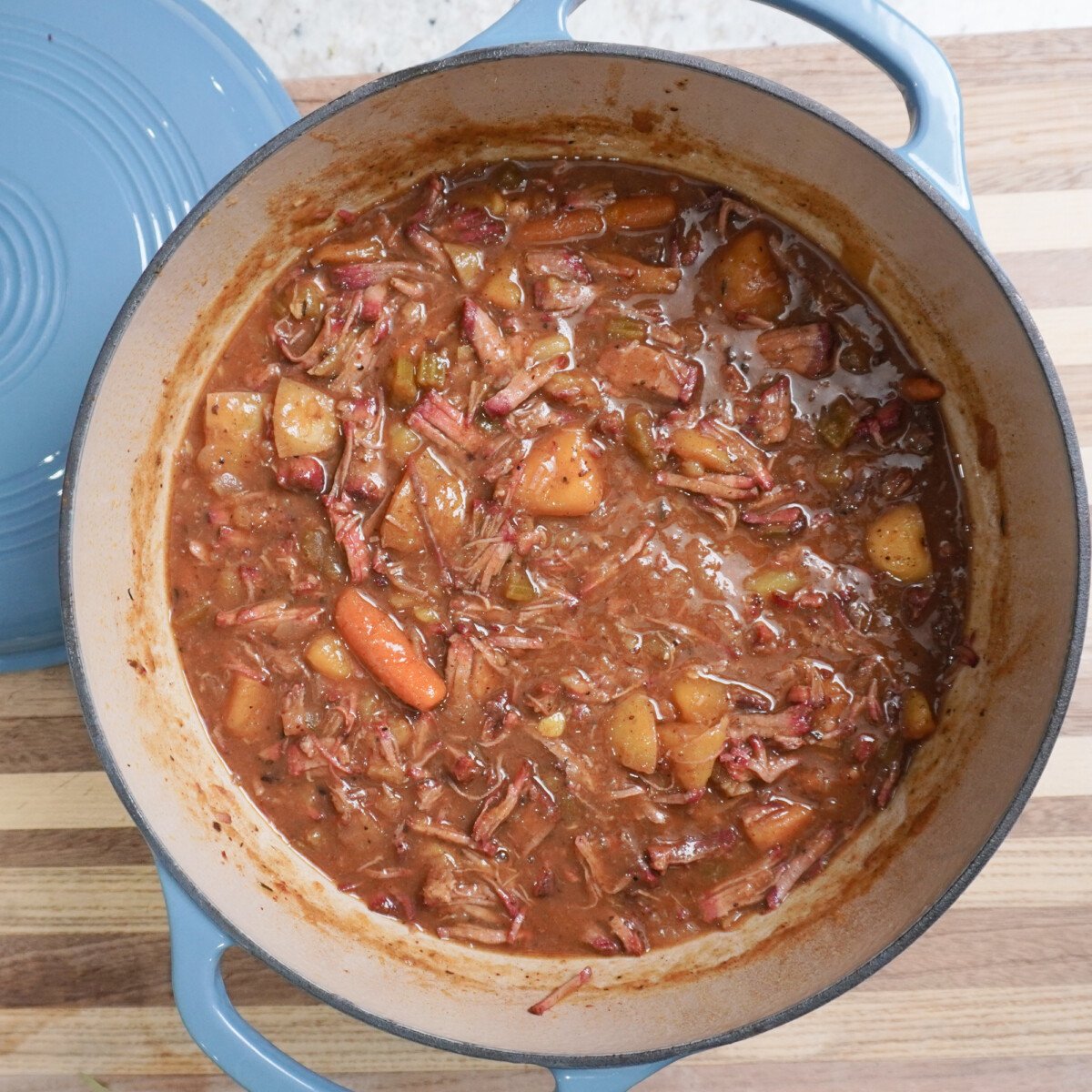 finished easy pot roast dinner in a dutch oven.