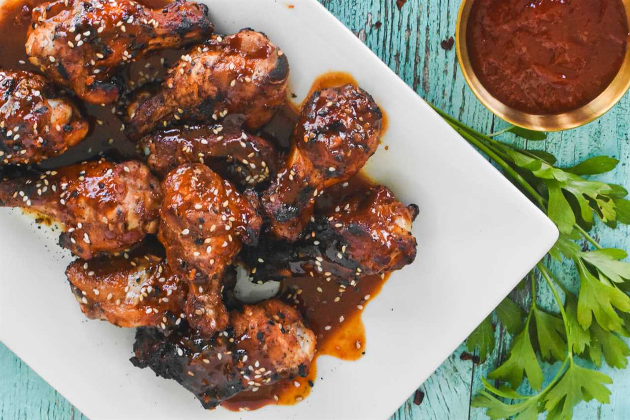 A plate of gochujang chicken wings. 