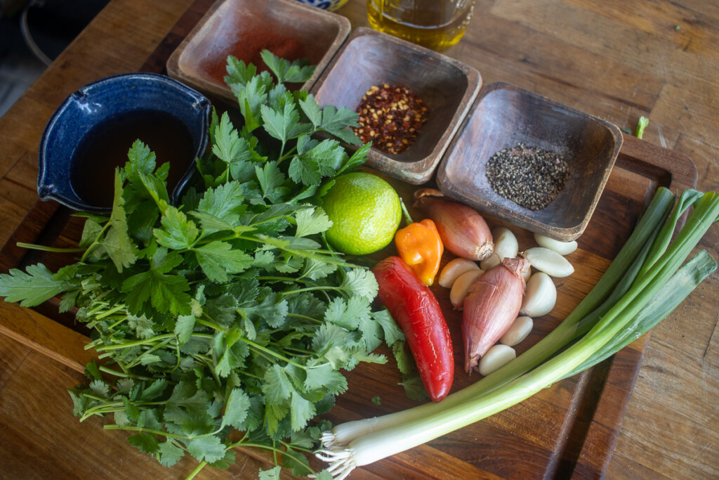 the ingredients for the chimichurri