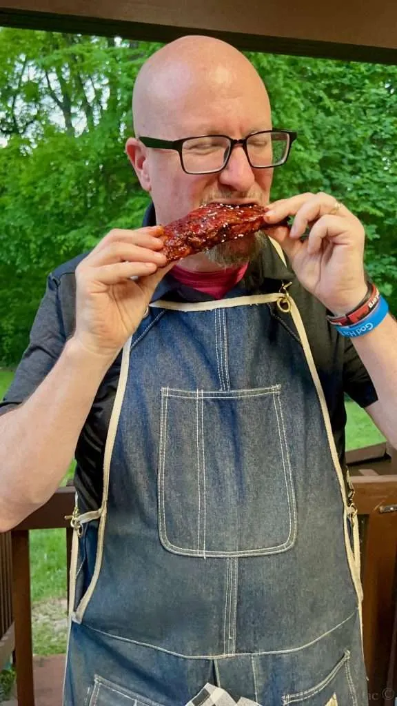 Devouring sweet smoky party ribs