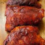 smoked-chicken-thighs-close-up