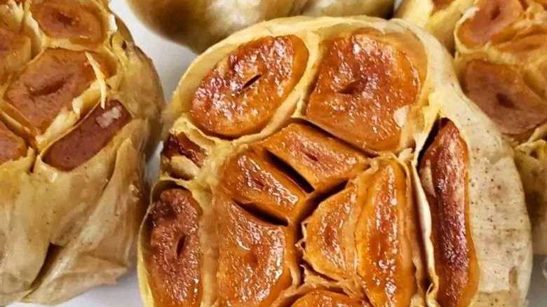 Smoked Garlic (3-Ingredients)