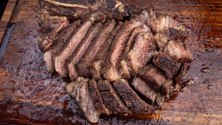 How to Cook Steak on a Pellet Grill