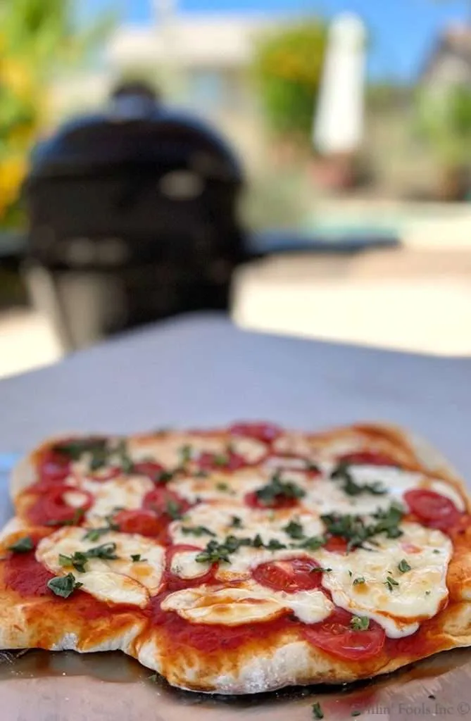 Grilled Pizza Margherita