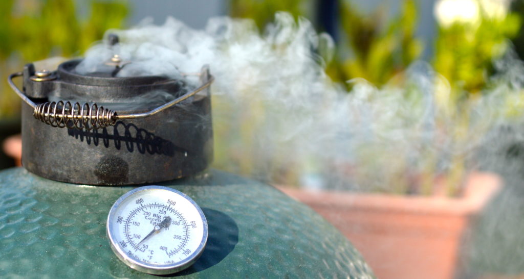 how to use a big green egg