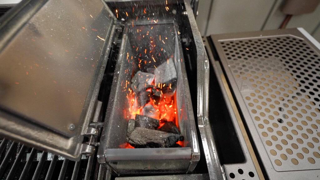 Masterbuilt AutoIgnite 545 Digital Charcoal Grill Review