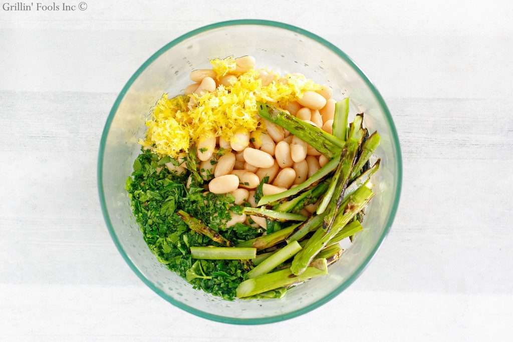 Grilled Asparagus and Cannellini Bean Topping