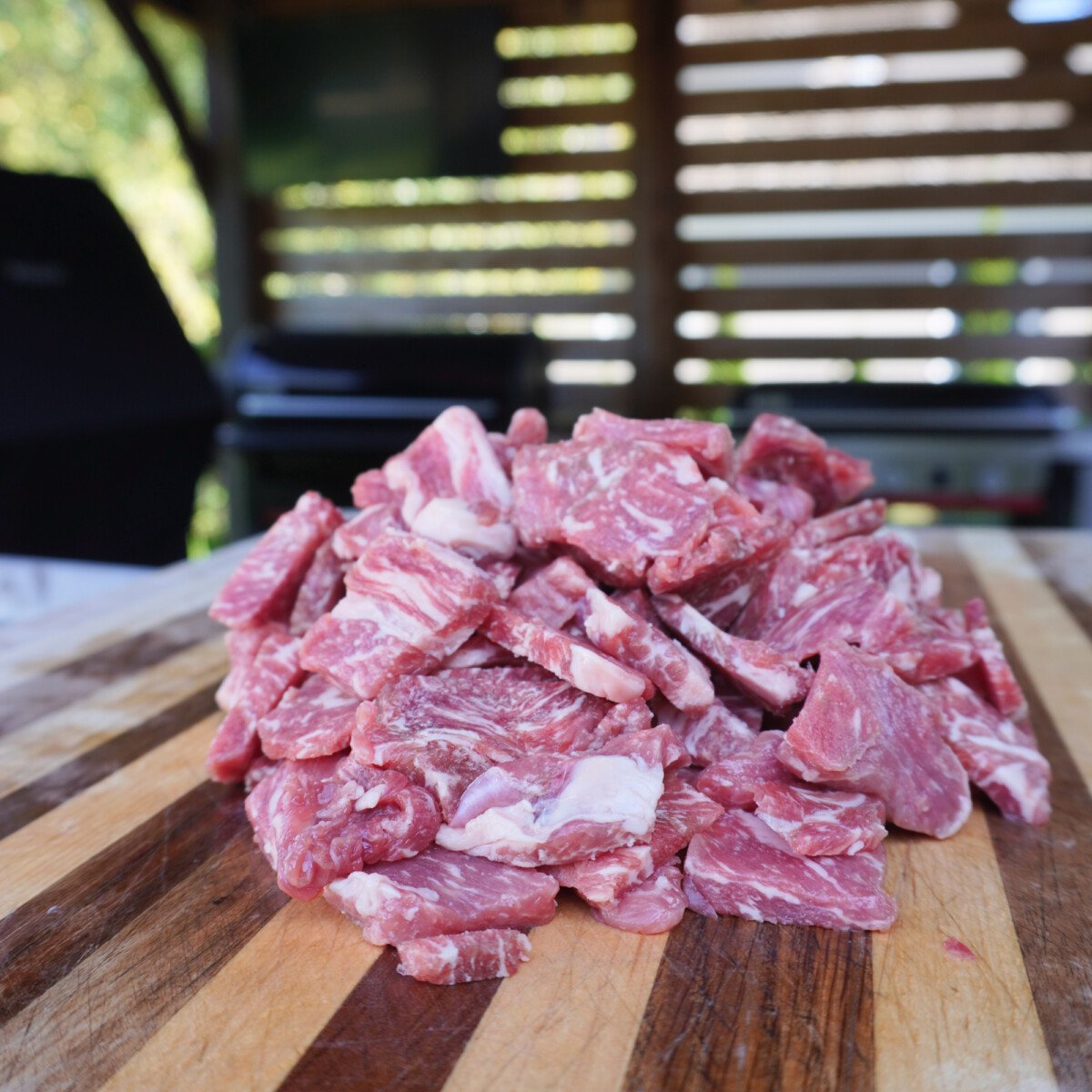 sliced beef steak.