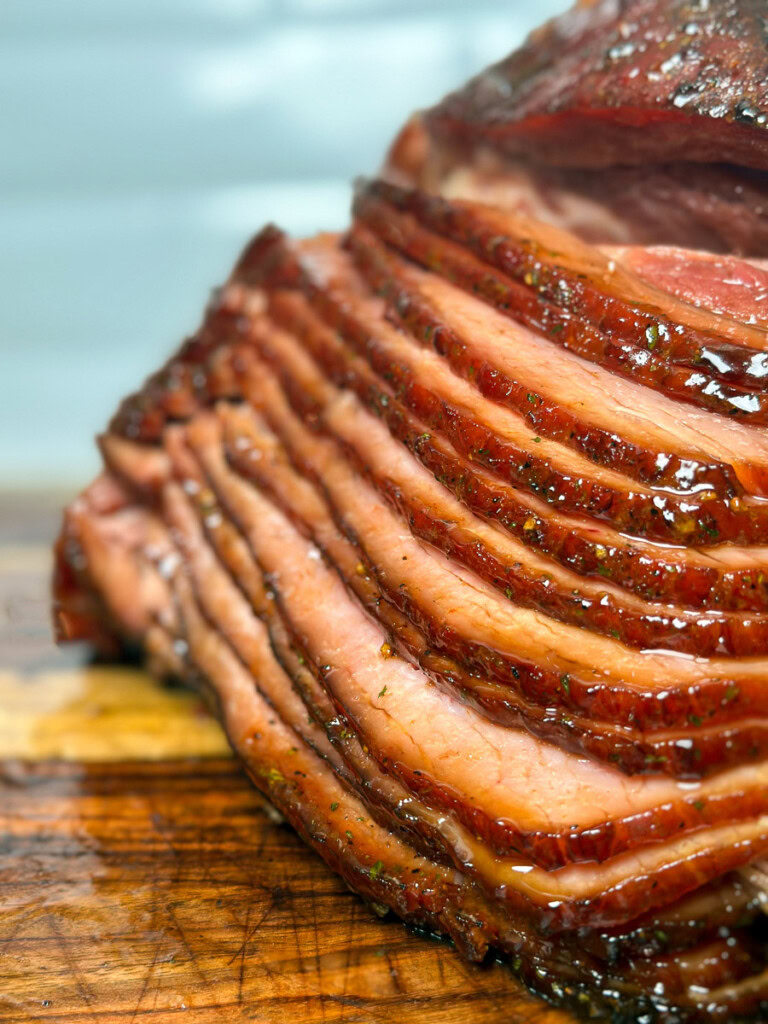 up close shot of the slices of a double smoked spiral ham