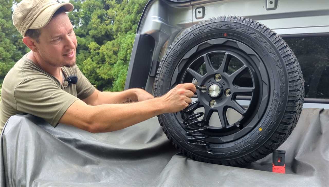 Operation Daihatsu Deck Van: A Diff Lock, Brush Guard, Winch & More