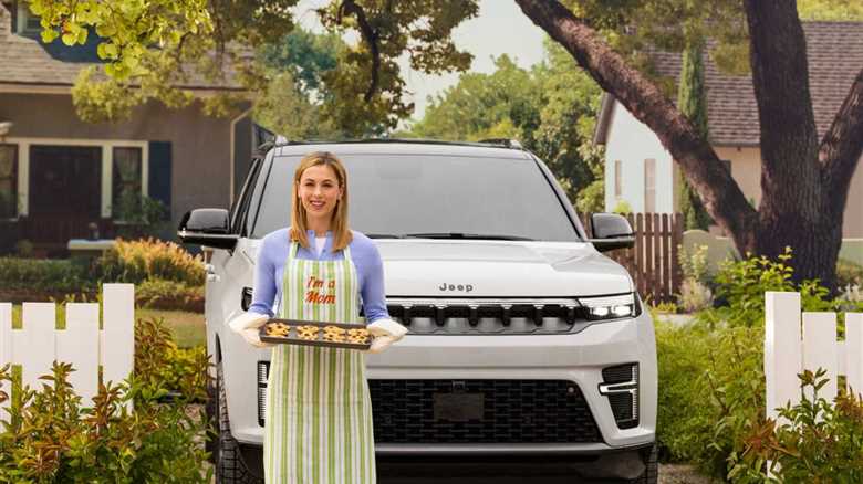 Iliza Shlesinger Gets Dirty (Sort Of) In A 2026 Jeep Grand Wagoneer