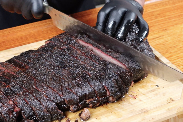 slicing the point part of the brisket