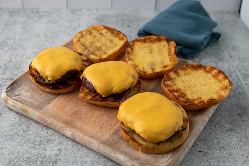 Big Green Egg Cheeseburgers