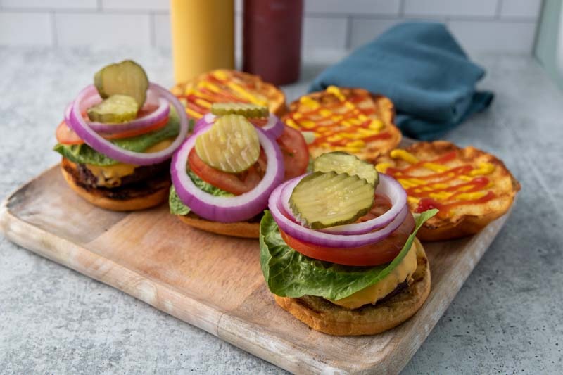 Big Green Egg Cheeseburgers