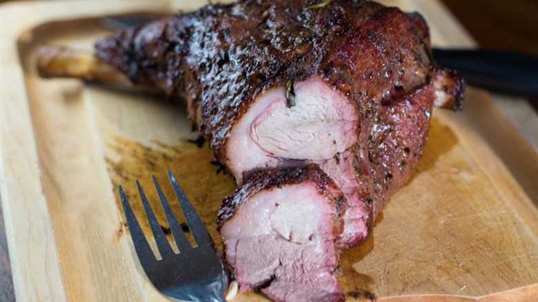 Smoked Leg of Lamb on the Big Green Egg