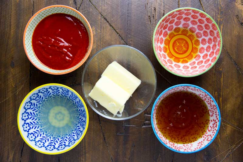 Honey Sriracha Chicken Wings