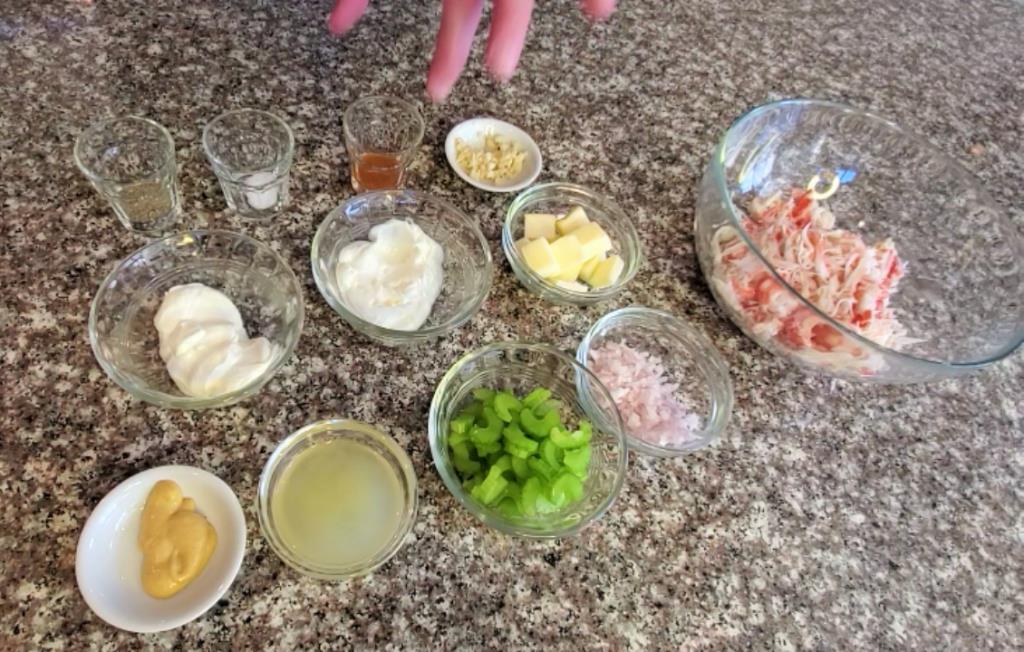 Ingredients of steak oscar