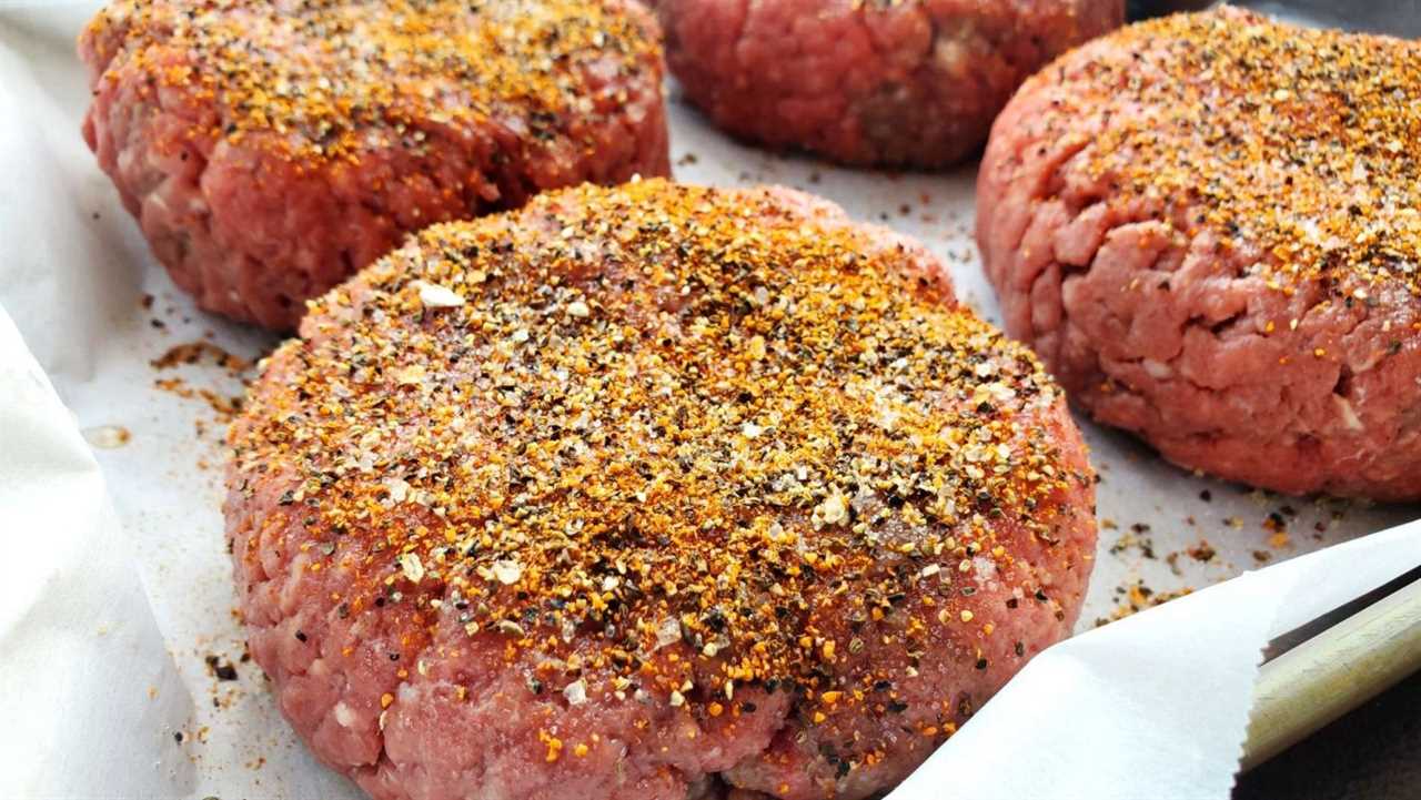Seasoned burger patties