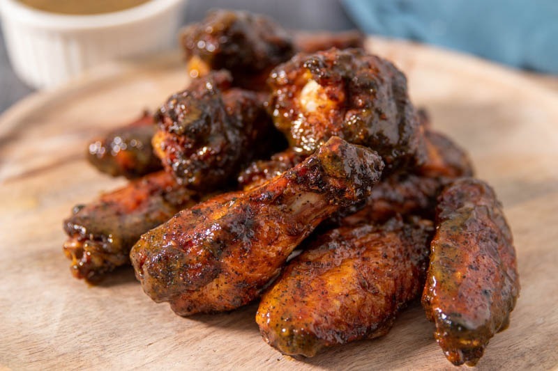 10 Best Chicken Wing Recipes for the Big Green Egg