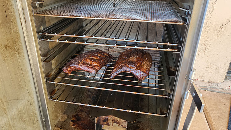 baby back ribs smoking in Smokin Tex Pro 1400