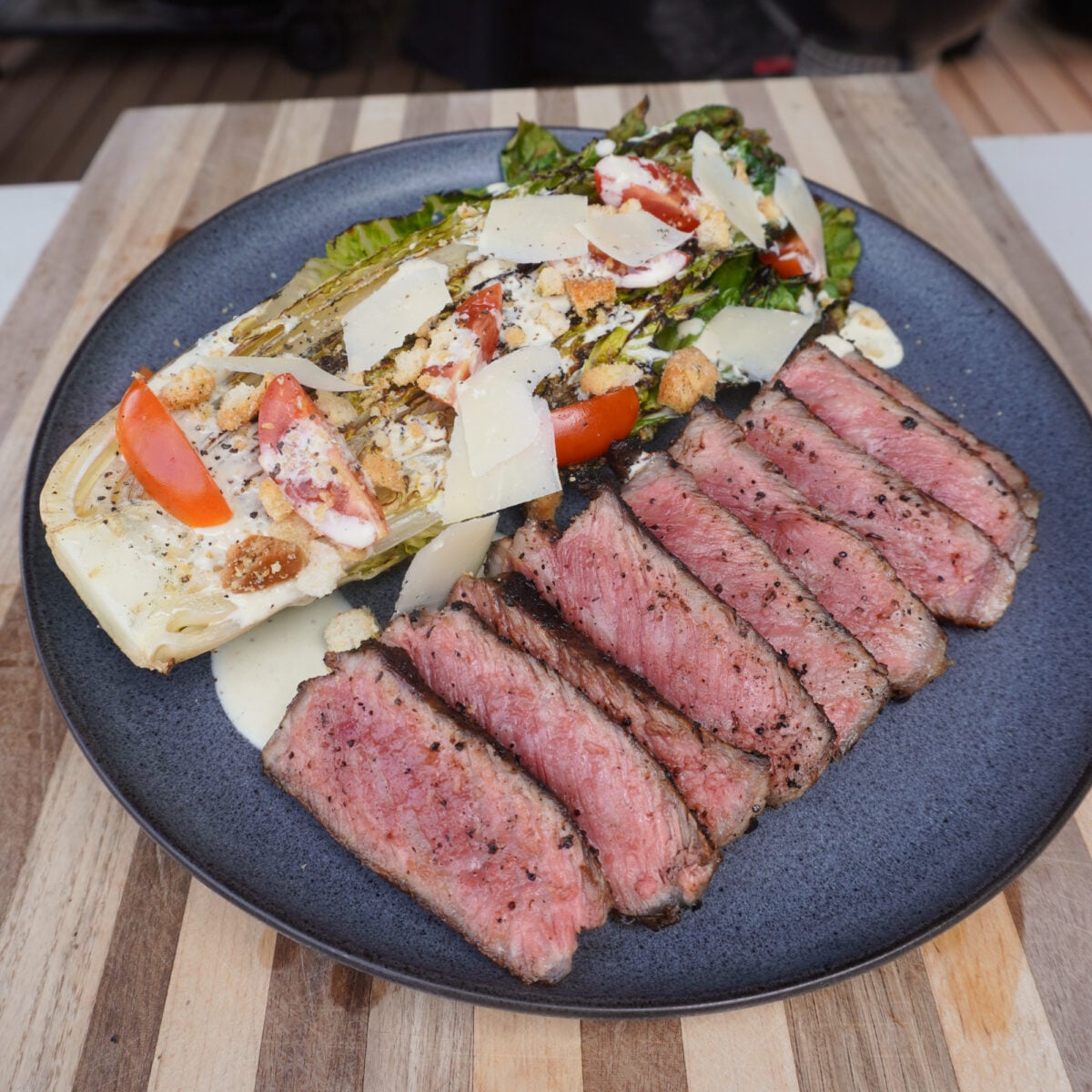 Steak Salad with Horseradish Dressing plated.