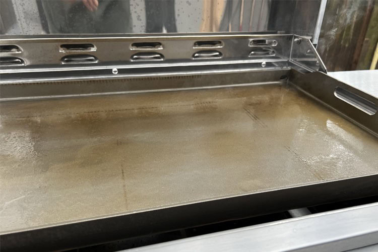 17 Griddle Seasoning Mistakes That Make It Flake, Stick, and Rust