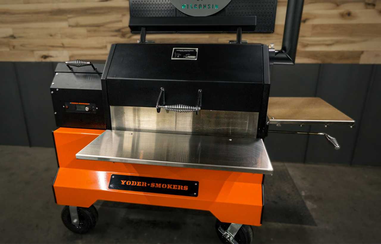 Yoder YS640s Pellet Grill on Competition Cart