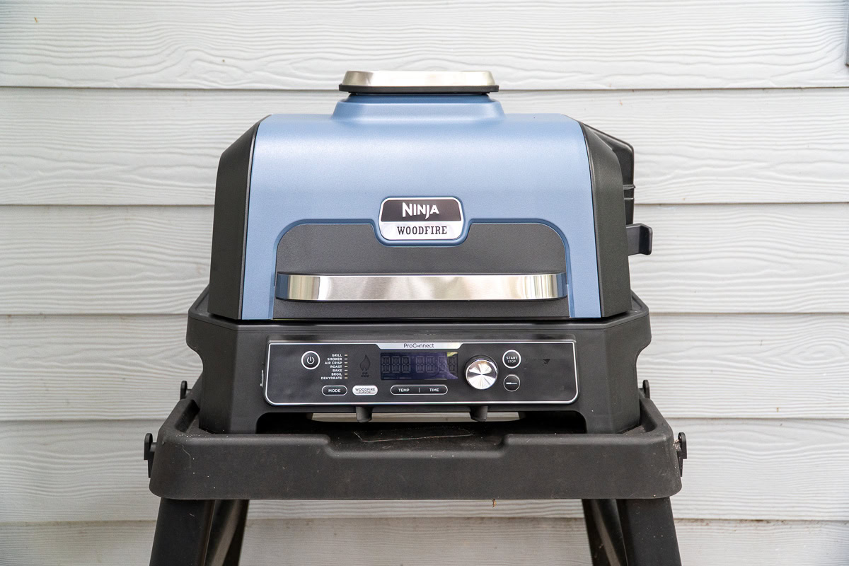 Ninja Woodfire Pro Connect Premium XL Outdoor Grill & Smoker